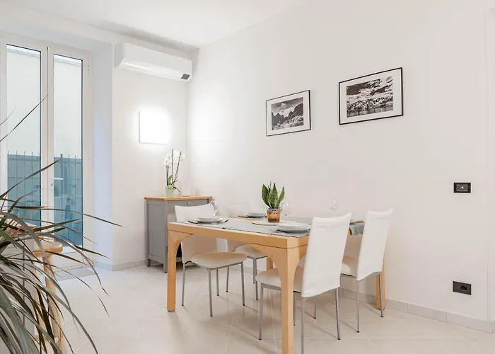 H11 Casa Benjamin Mare-sanremo 公寓 *